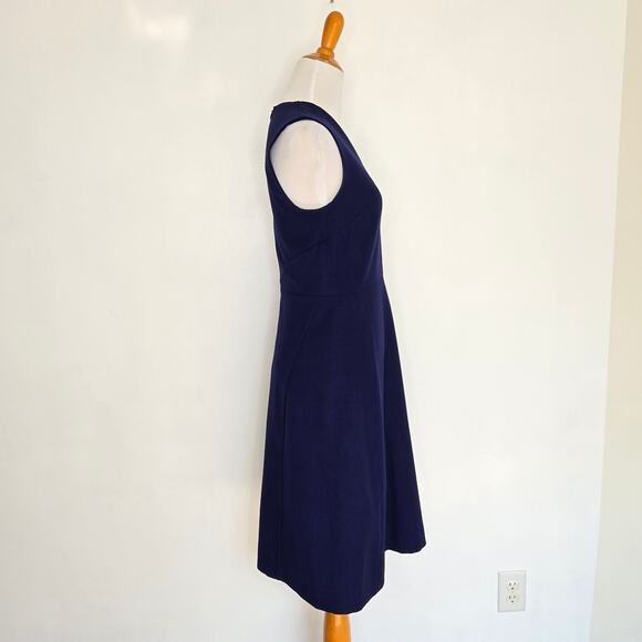 MM LaFleur Annie Navy Sheath Dress V Neck Sleeveless Classic Washable Women 4 - Picture 3 of 12